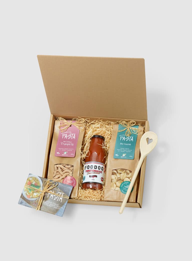 Härzbluet Pasta Geschenk mit zwei Varianten Teigwaren und Tomatensauce